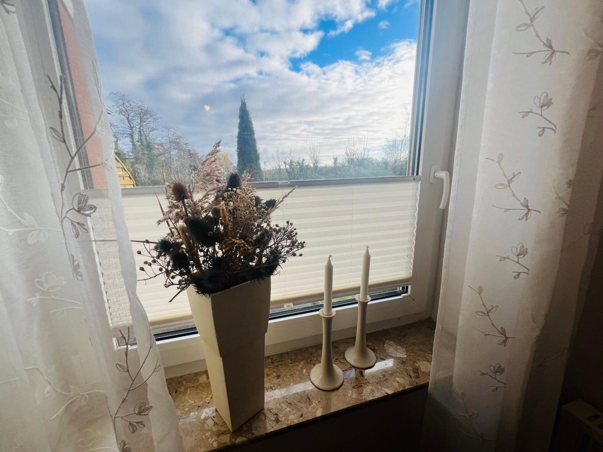 Segelund - Zeit Fuer Uns- Ruhige Und Sonnige Ferienwohnung Mit Terrasse Und Garten Nahe Strand Und Ostsee Шёнхаген Экстерьер фото
